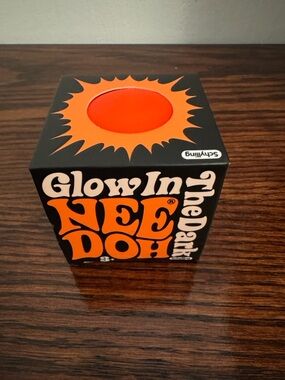 NeeDoh Glow in the Dark - Orange